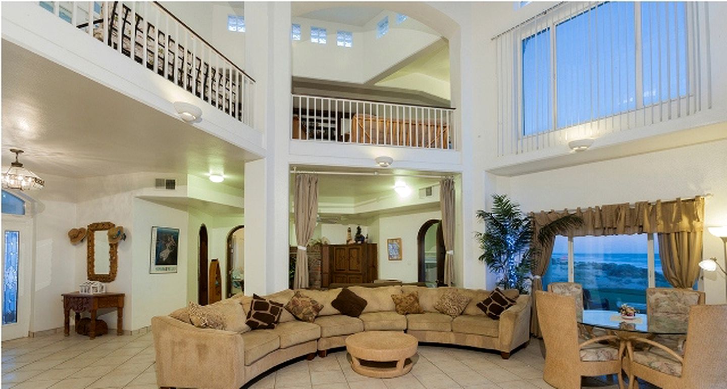 Incredible Beach-Front Vacation Rental Perfect for Groups and Events in Sonora, Mexico