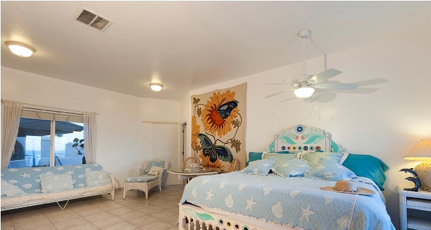 Incredible Beach-Front Vacation Rental Perfect for Groups and Events in Sonora, Mexico
