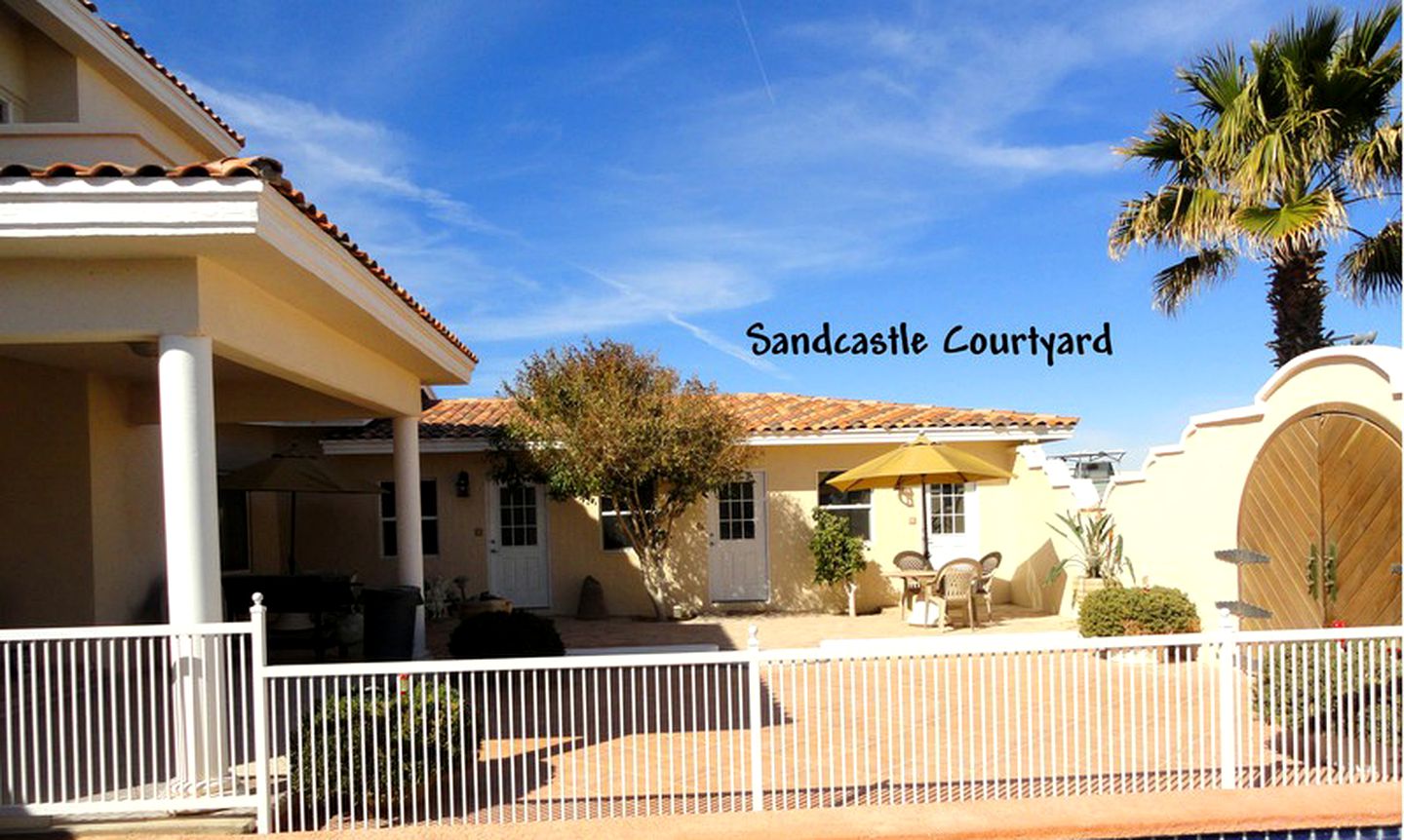 Incredible Beach-Front Vacation Rental Perfect for Groups and Events in Sonora, Mexico