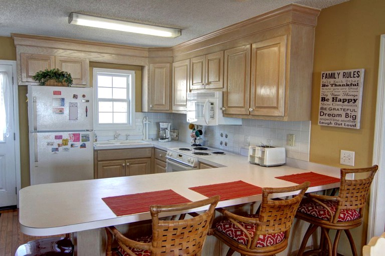 Beach Houses (Holden Beach, North Carolina, United States)