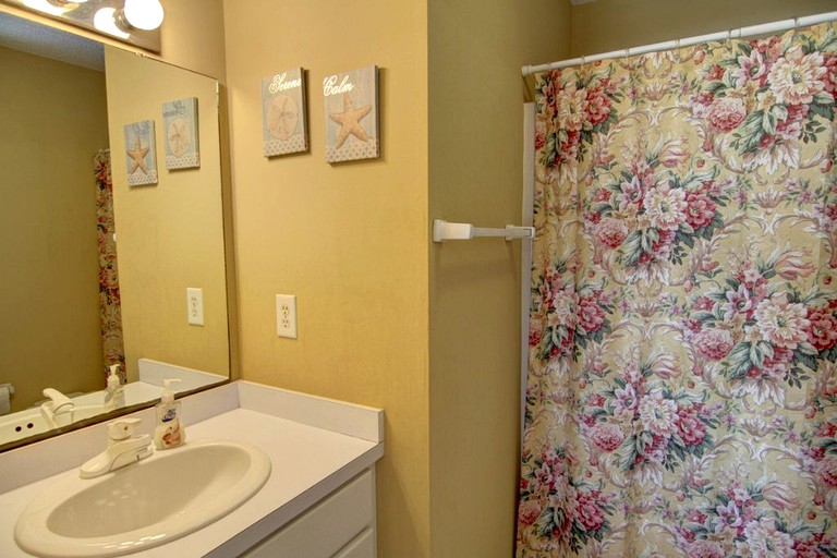 Beach Houses (Holden Beach, North Carolina, United States)