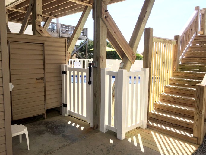 Beach Houses (Holden Beach, North Carolina, United States)