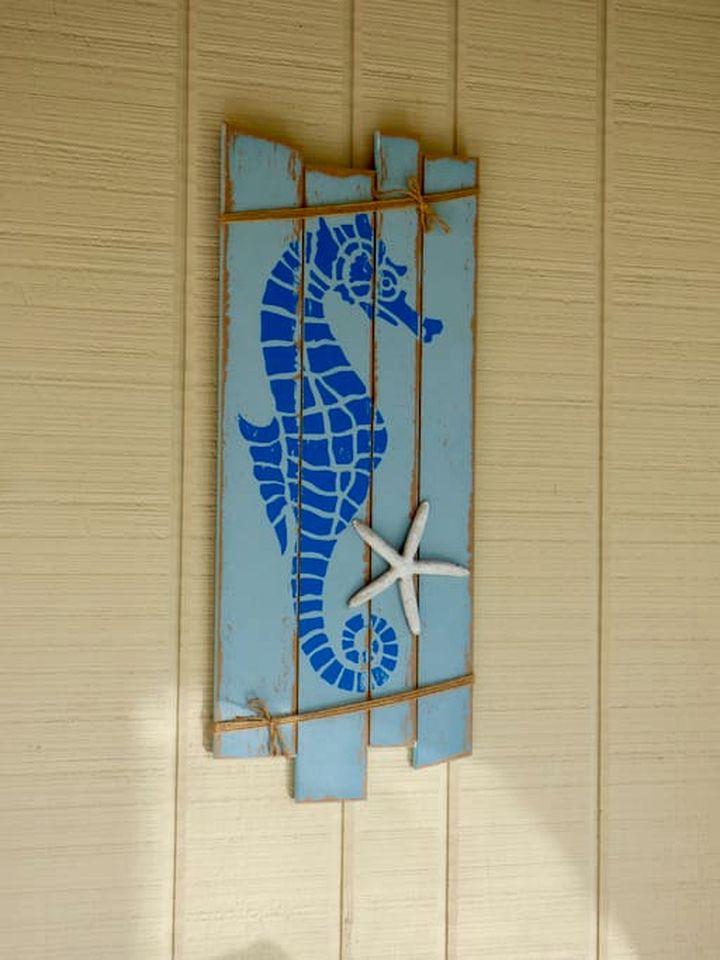 Serene Island Cottage with Screened Porch near Little Gasparilla Beach, Florida