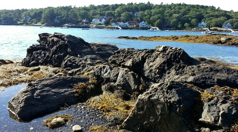 Cottages (East Boothbay, Maine, United States)