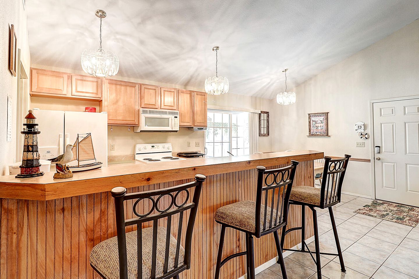 Great Family Cabin with Fire Pit Perfect for Outdoor Activities in Rockport, Texas