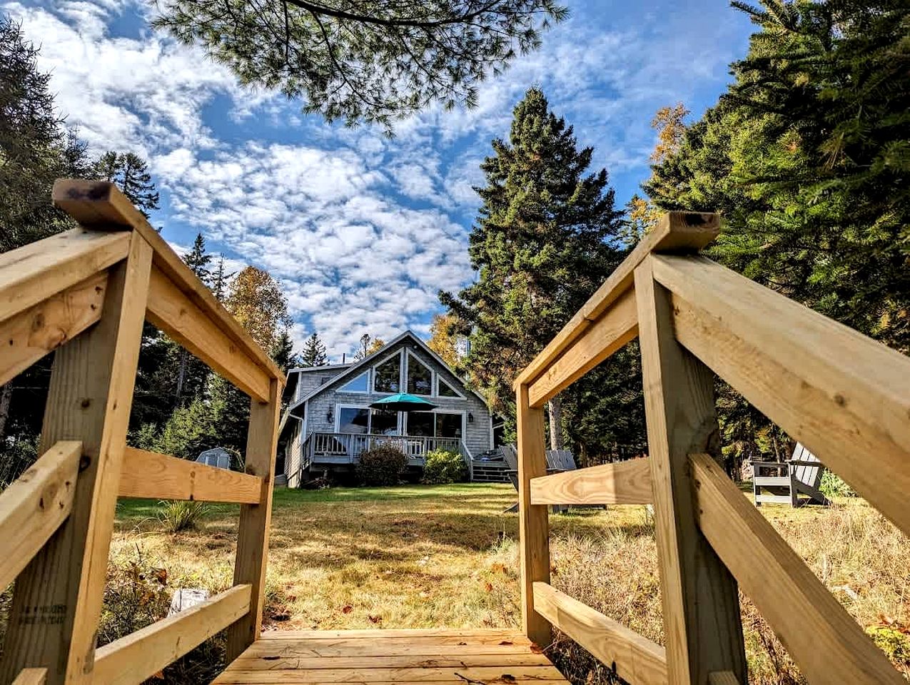 Oceanfront Cottage with Fire Pit & Direct Water Access Near Acadia National Park in Hancock, Maine