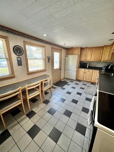 Cottages (United States of America, Raymond, Maine)