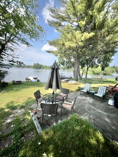 Cottages (United States of America, Raymond, Maine)