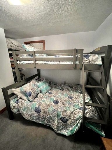 Cottages (United States of America, Raymond, Maine)