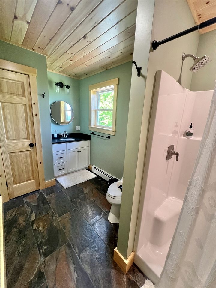Beautiful Modern Cottage with Stunning Natural Views in Sebago, Maine