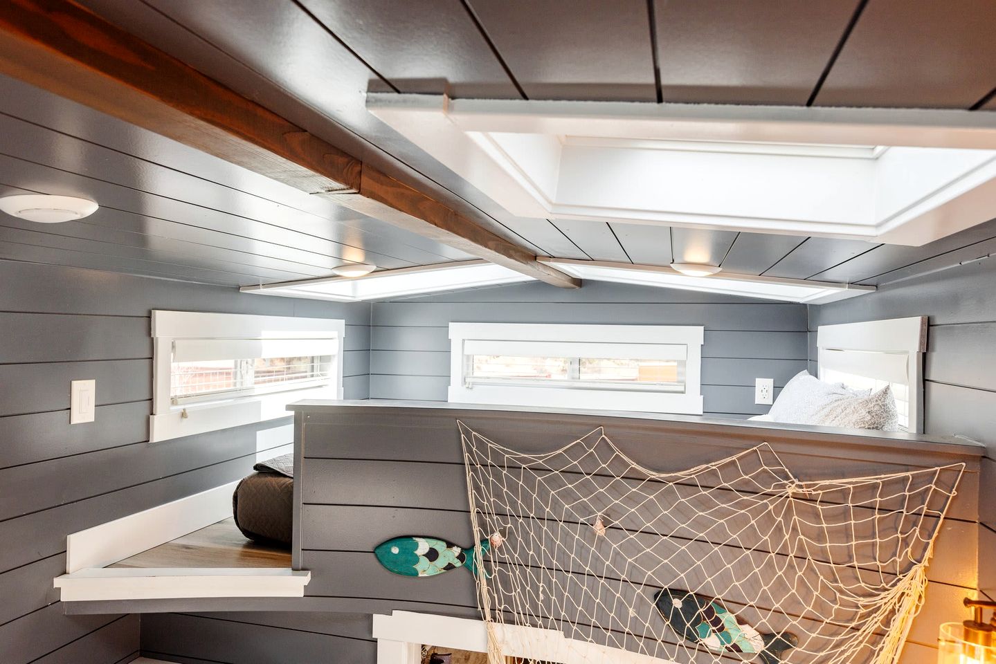 Secluded Bliss: Contemporary Tiny House with Deck in Apple Valley