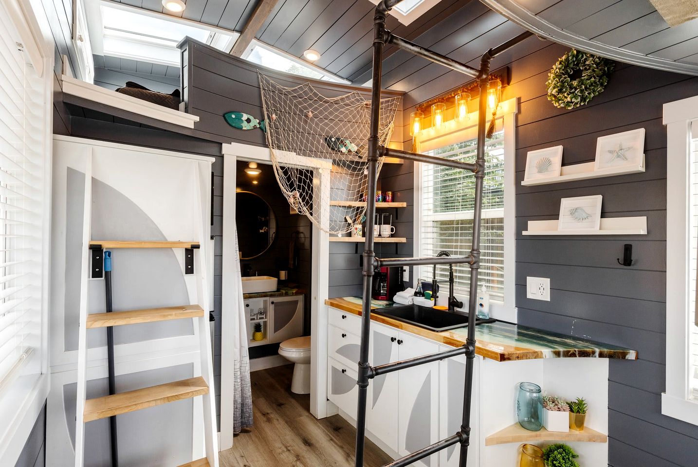 Secluded Bliss: Contemporary Tiny House with Deck in Apple Valley