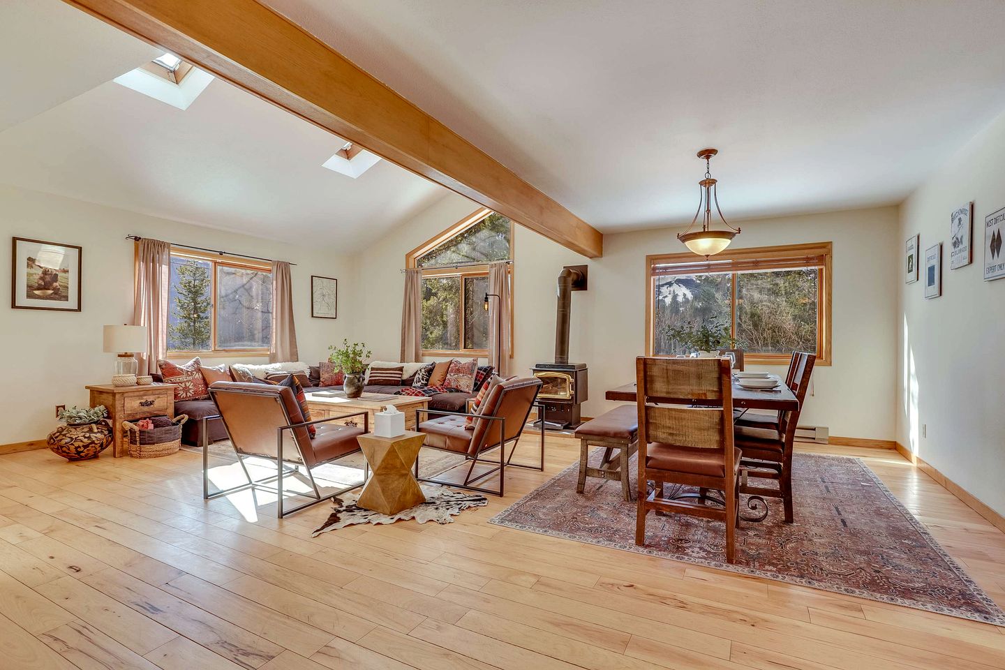 Beautiful Vacation Rental with Creek Running Through the Property for a Relaxing Getaway in Nature in Breckenridge, Colorado