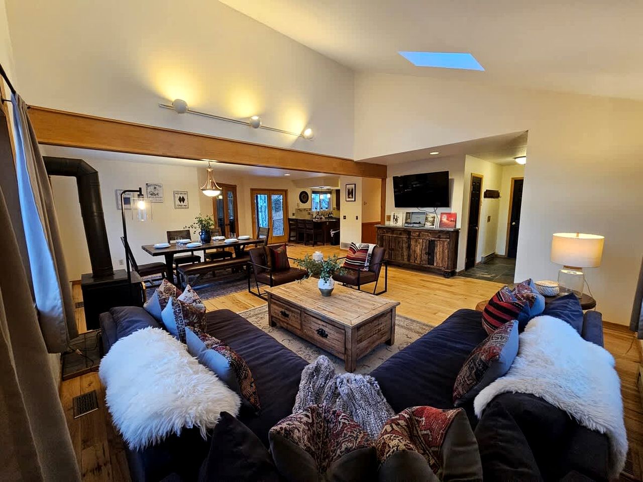 Beautiful Vacation Rental with Creek Running Through the Property for a Relaxing Getaway in Nature in Breckenridge, Colorado