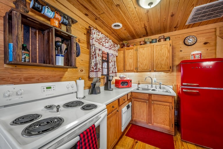 Cabins (United States of America, Mentone, Alabama)