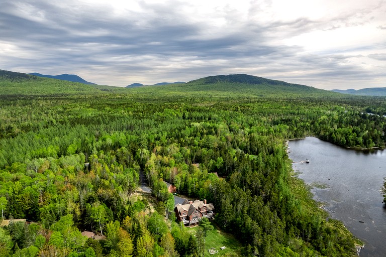 Cabins (United States of America, Lily Bay Township, Maine)