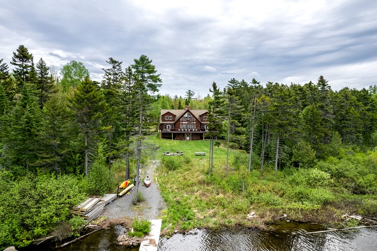 Cabins (United States of America, Lily Bay Township, Maine)
