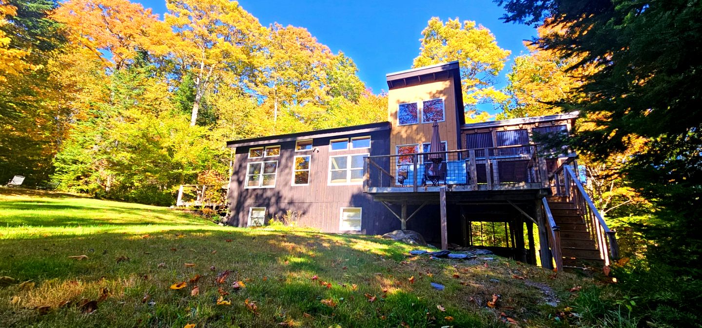 Cabins (United States of America, Greenville, Maine)