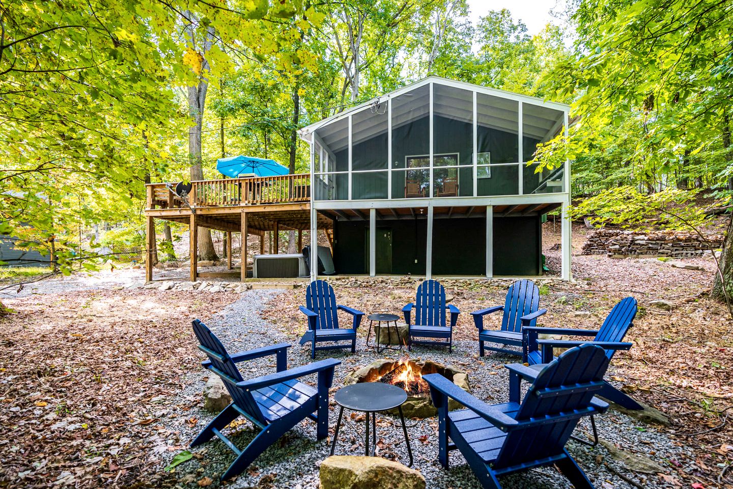 Secluded, Newly Renovated Cabin with Hot Tub Surrounded by Wildlife in West Virginia Mountains, Berkeley Springs