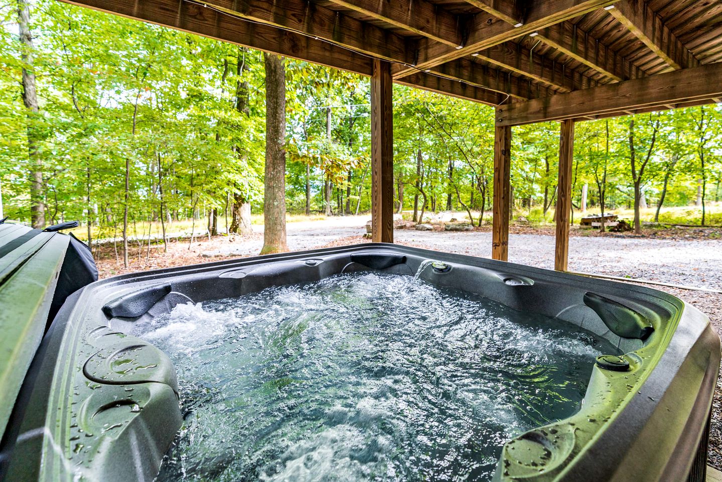 Secluded and Spacious Cabin Newly Renovated with Hot Tub, Fire Pit, Deck and Grill - the Perfect Getaway in Berkeley Springs, WV