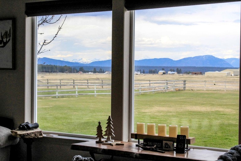 Cabins (United States of America, Kalispell, Montana)