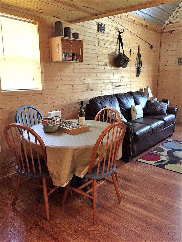 Secluded Cabin on Organic Working Farm in the Ozarks of Northern Arkansas