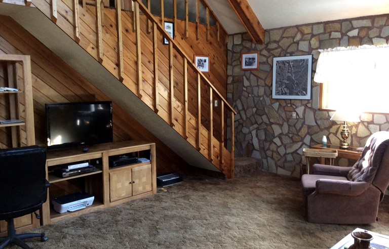 Cabins (Elk City, Idaho, United States)