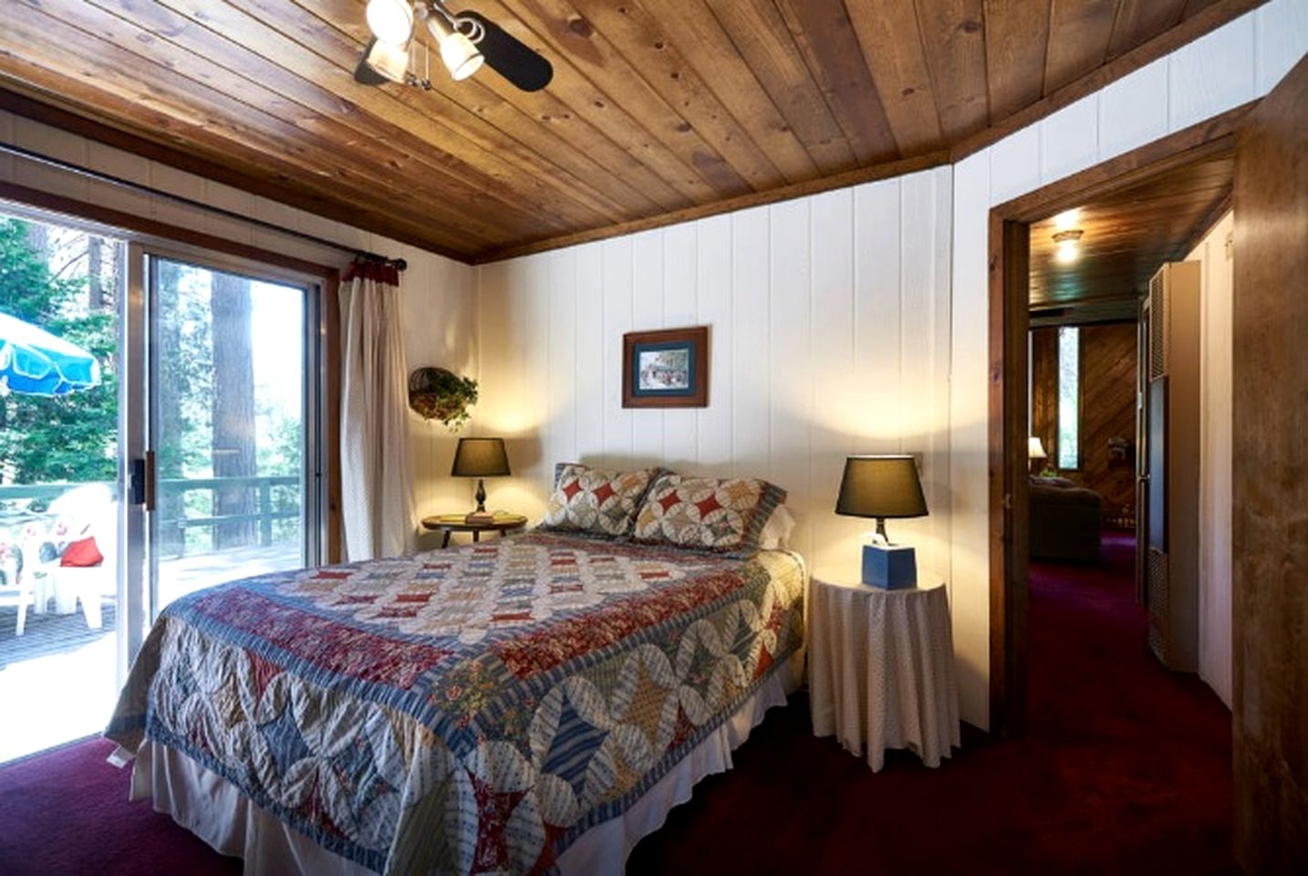 Secluded Cabin Surrounded By Pine Trees in Idyllwild, California