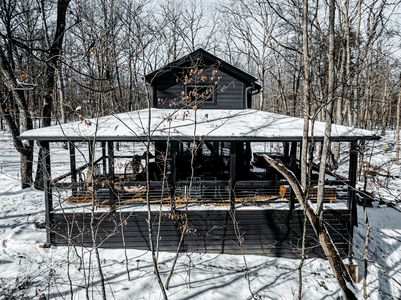 Secluded Cabin in the Woods in Monteagle, Tennessee
