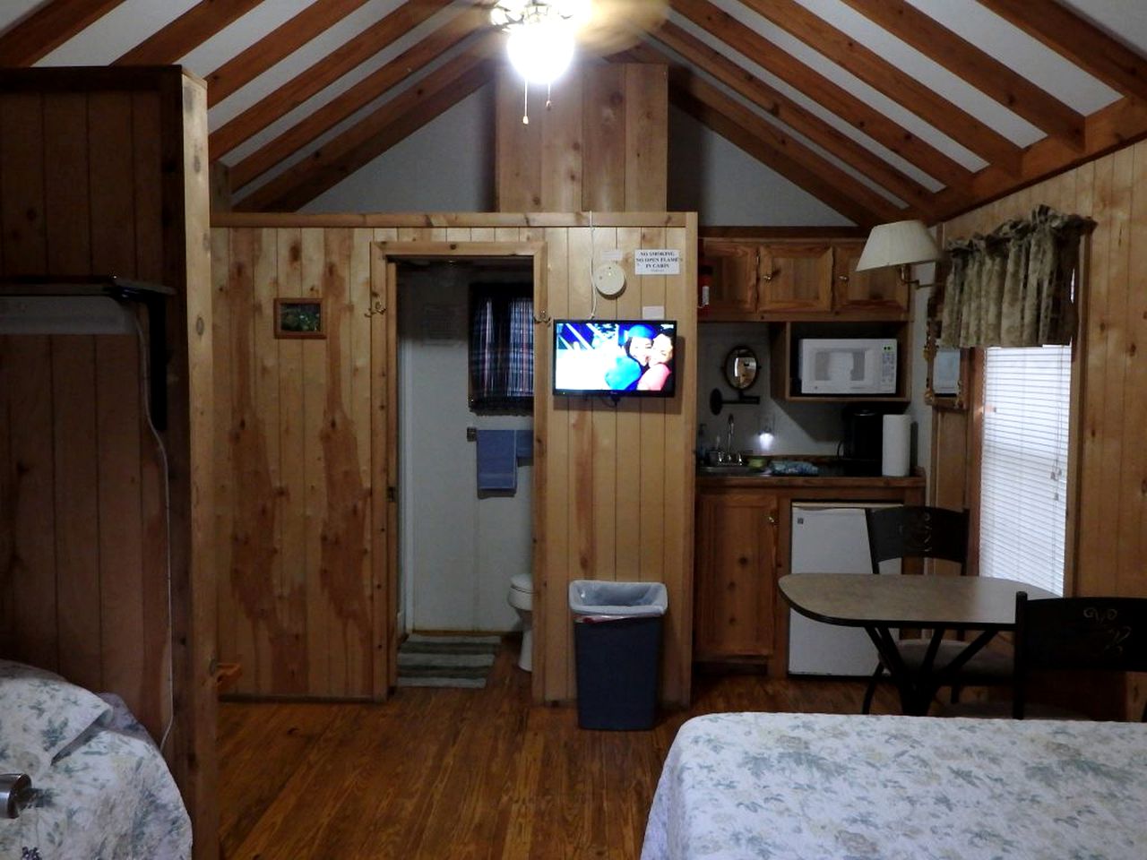 Secluded Camping Cabin Perfect for Outdoor Enthusiasts near Okefenokee National Wildlife Refuge, Georgia