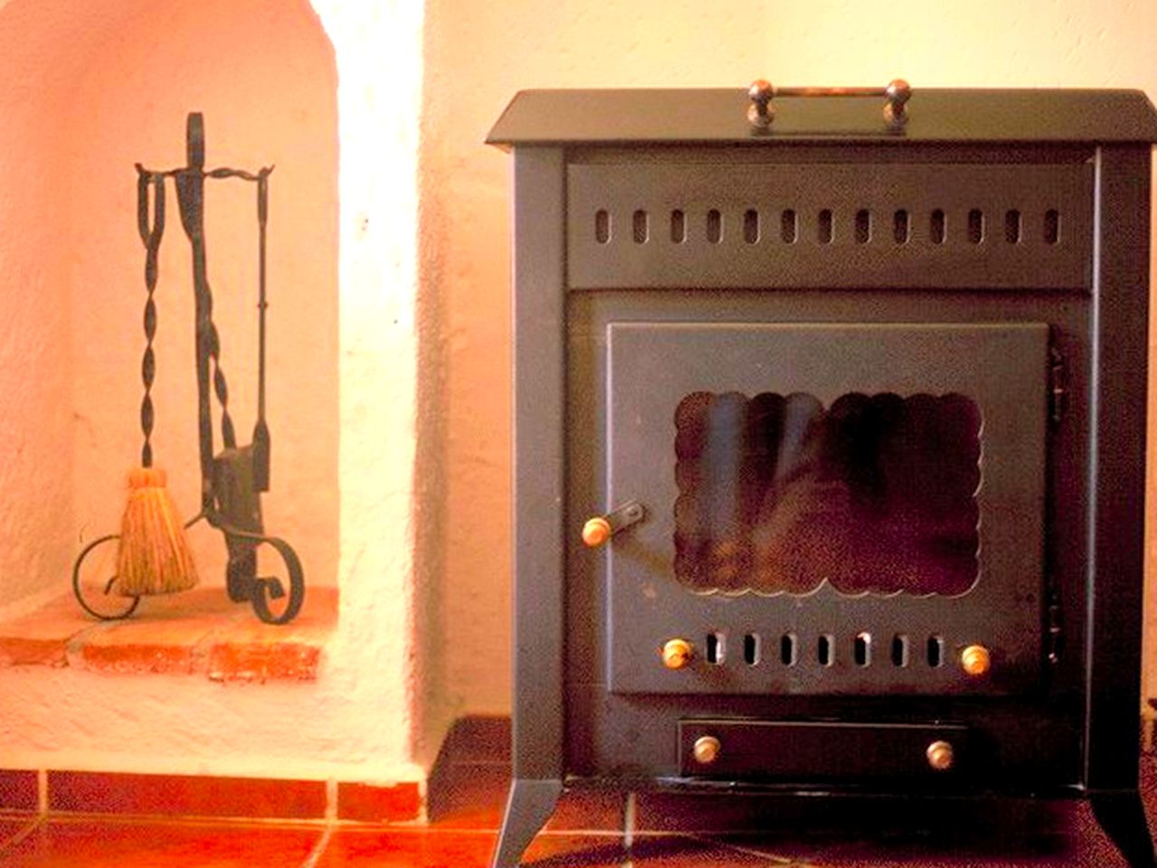 Cozy Cave Rental near Granada in Andalusia, Spain