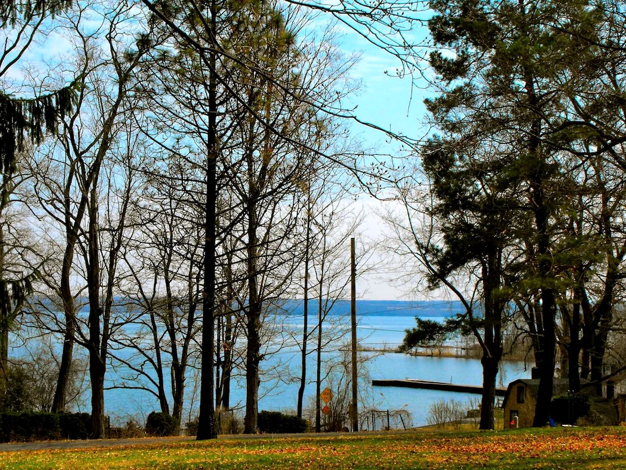 Secluded Cottage Rental on Lovely Lake near Rochester, New York