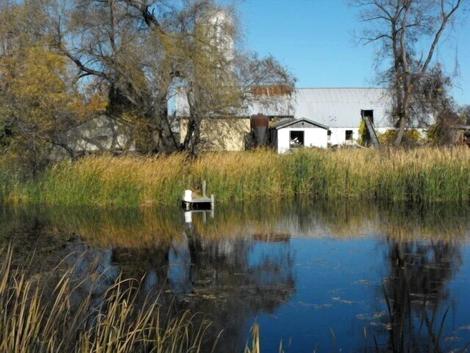Cottages (United States of America, Himrod, New York)