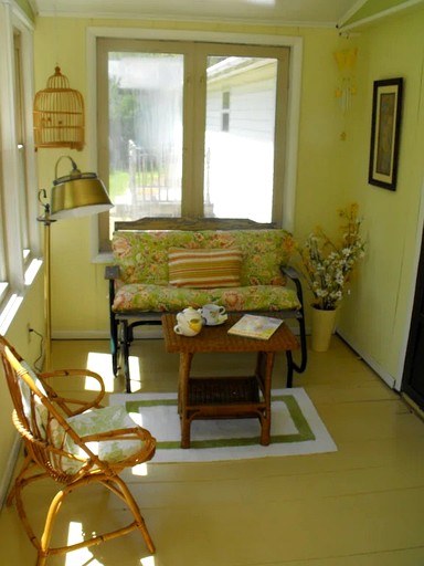 Cottages (United States of America, Himrod, New York)