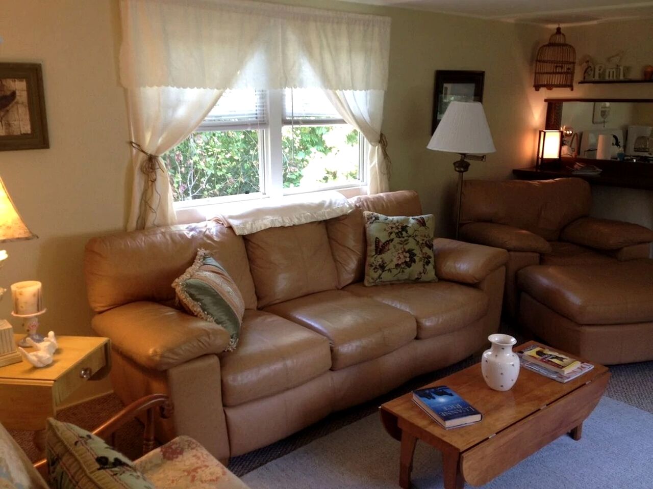 Secluded Cottage Rental on Lovely Lake near Rochester, New York