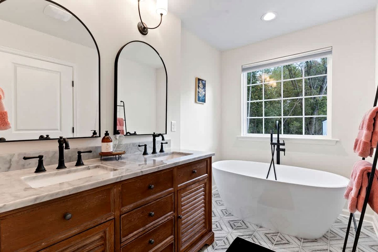 Secluded Cottage Rental in Virginia Wine Country, for Relaxing Family Getaways