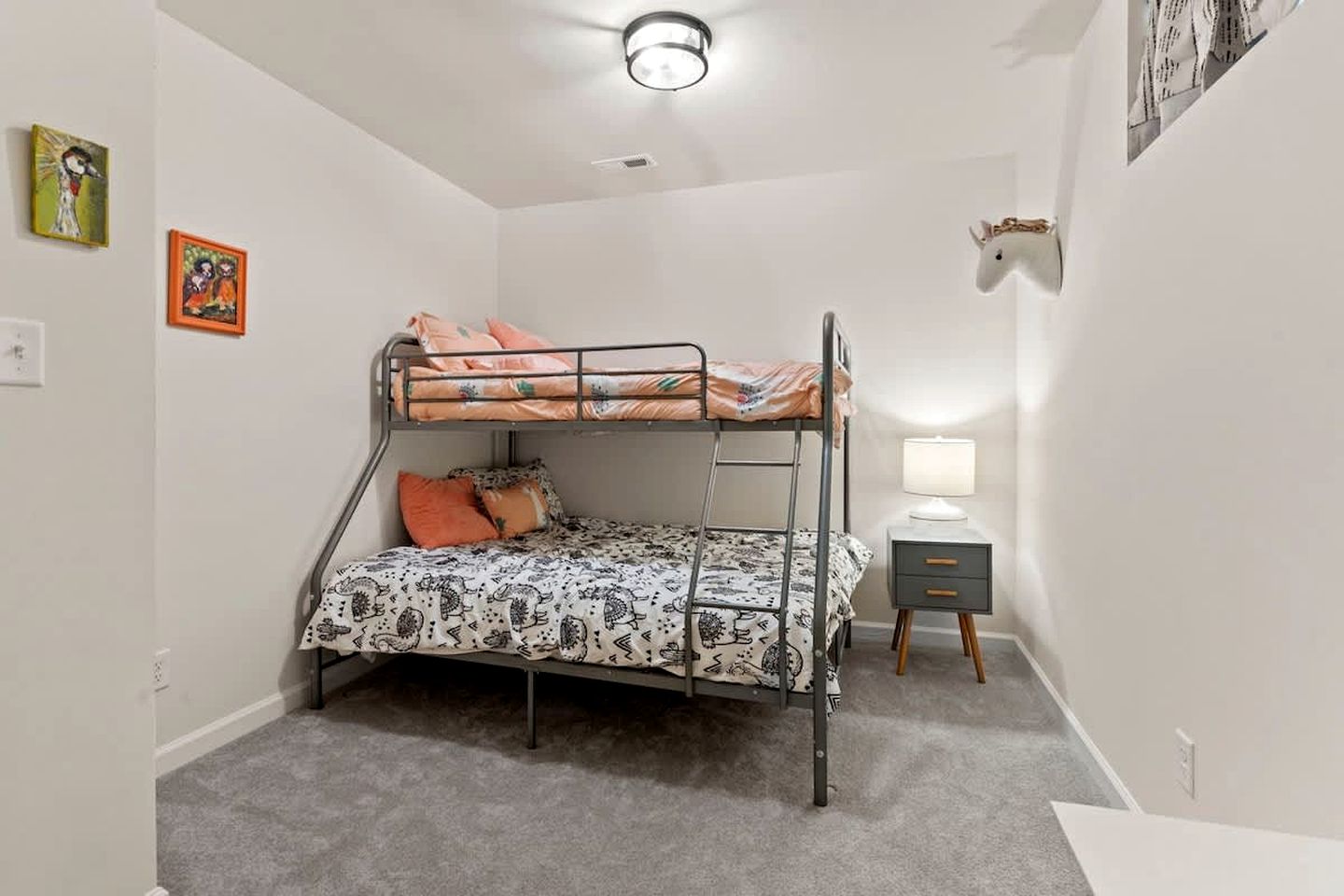 Secluded Cottage Rental in Virginia Wine Country, for Relaxing Family Getaways