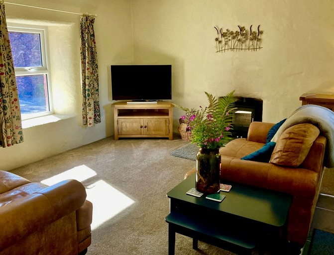 Cottages (United Kingdom, Milford Haven, Wales)