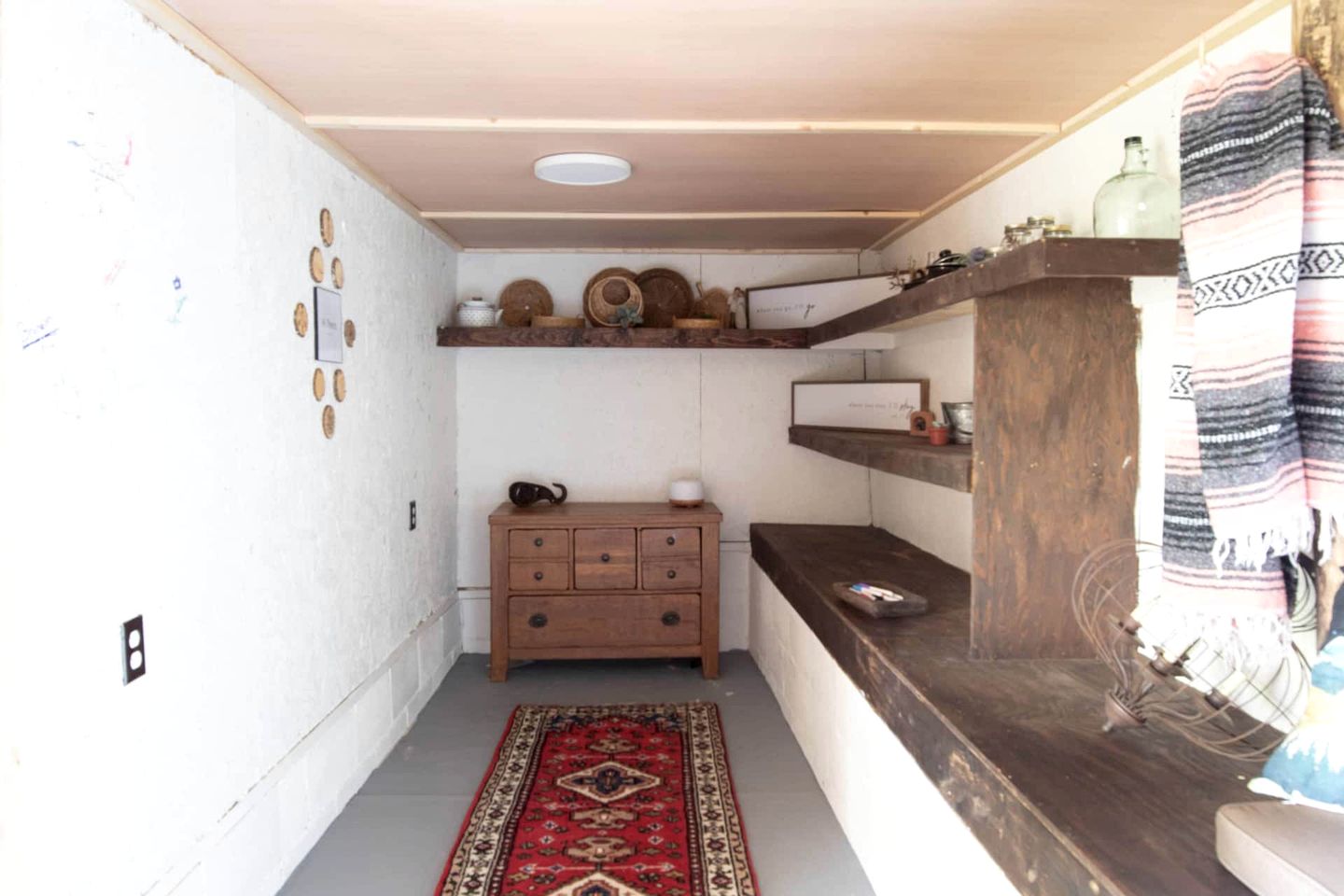 Secluded Delight: Unplug and Reconnect in a Special House in Lake Toxaway's Woods