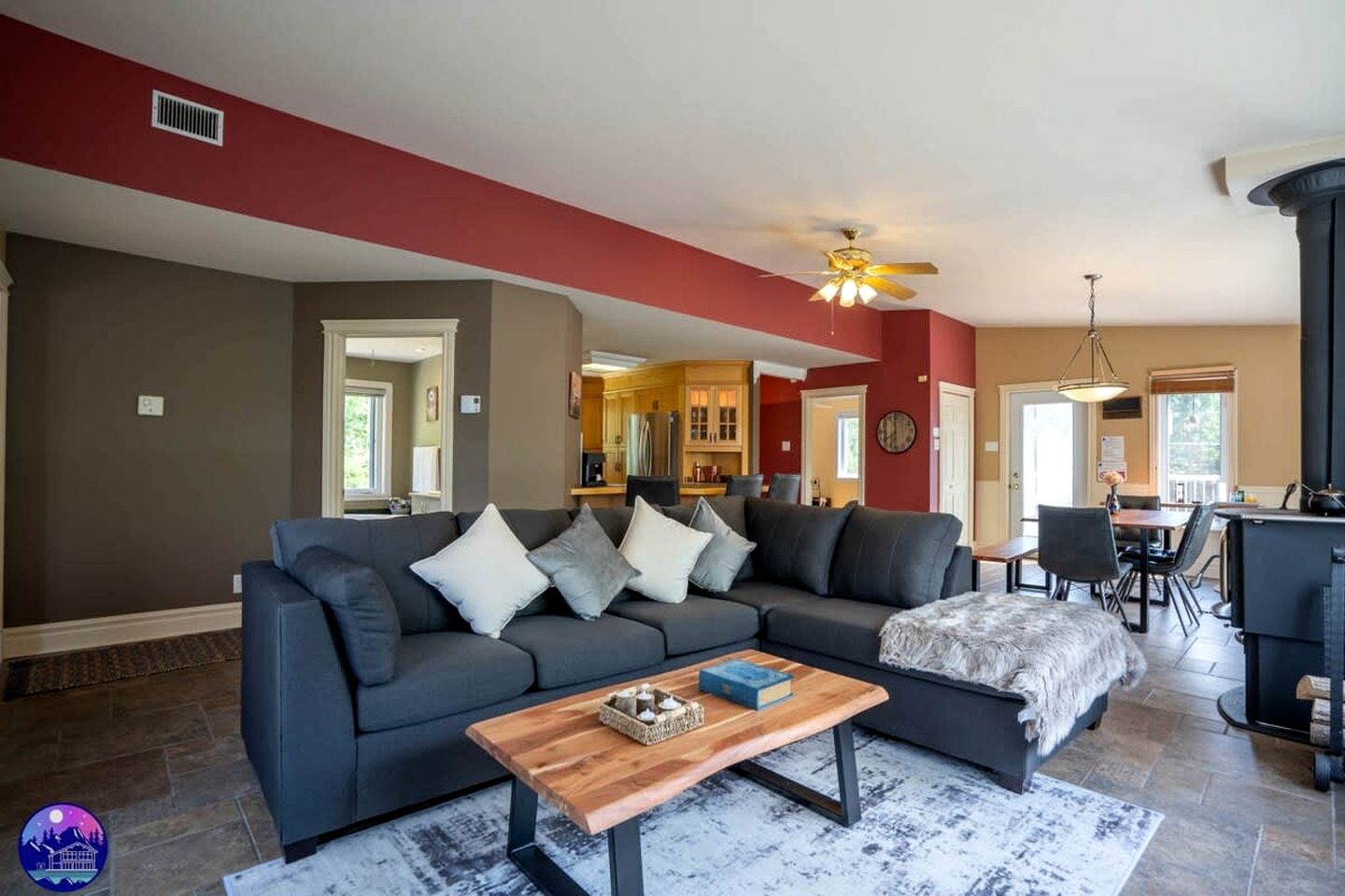 Secluded Dog-Friendly Cabin with Incredible Outdoor Living Area in Saint Come, Quebec