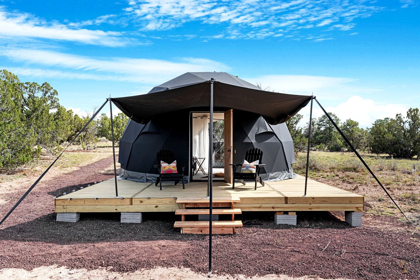 Luxury Dome Glamping with Stargazing Views near Grand Canyon South Rim, Arizona