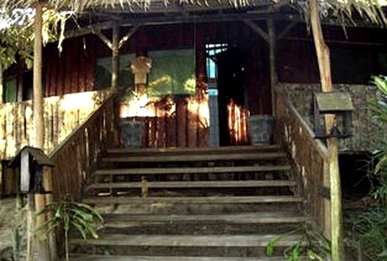 Huts (Manaus, Amazonas, Brazil)