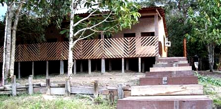 Huts (Manaus, Amazonas, Brazil)