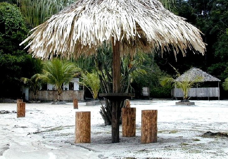 Huts (Manaus, Amazonas, Brazil)