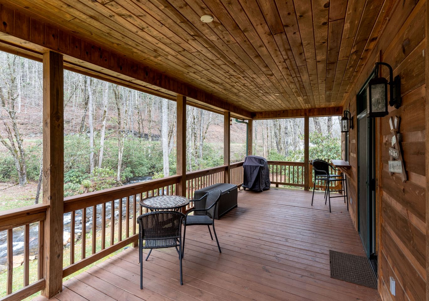 Secluded Family Retreat in Log Cabin with Hammock and Fire Pit in Topton, North Carolina