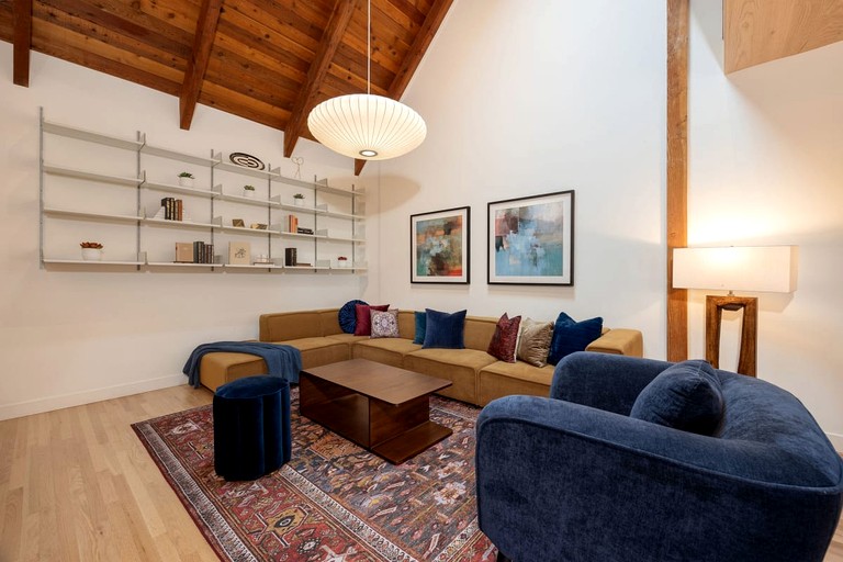 Designer Rentals (United States of America, Moss Beach, California)