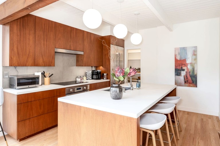 Designer Rentals (United States of America, Moss Beach, California)