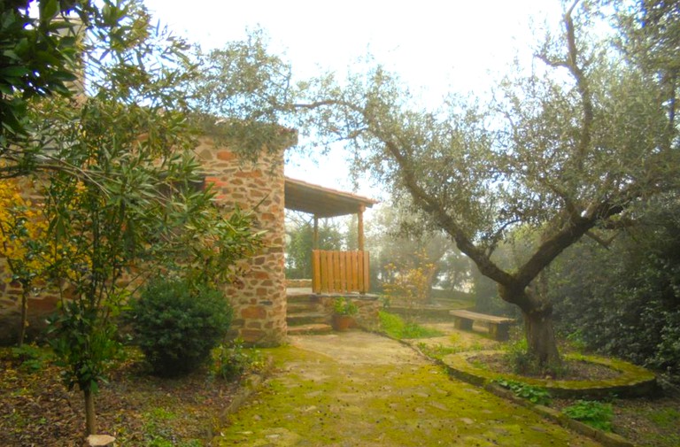 Cottages (El Jiniebro, Extremadura, Spain)