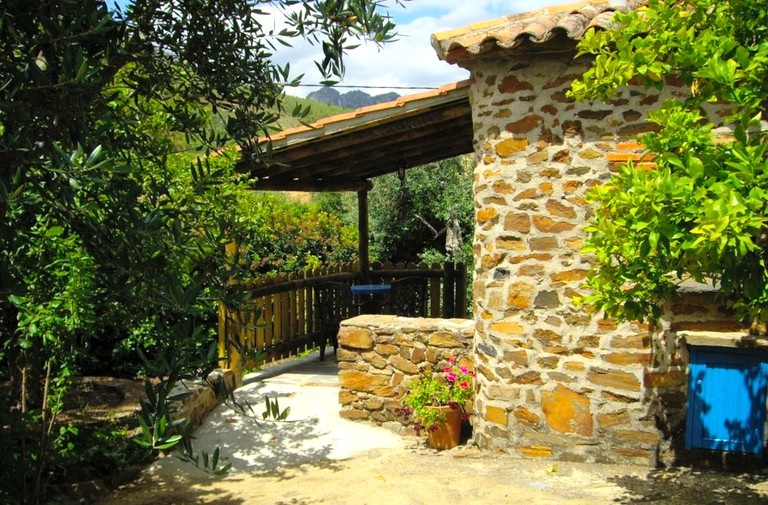 Cottages (El Jiniebro, Extremadura, Spain)