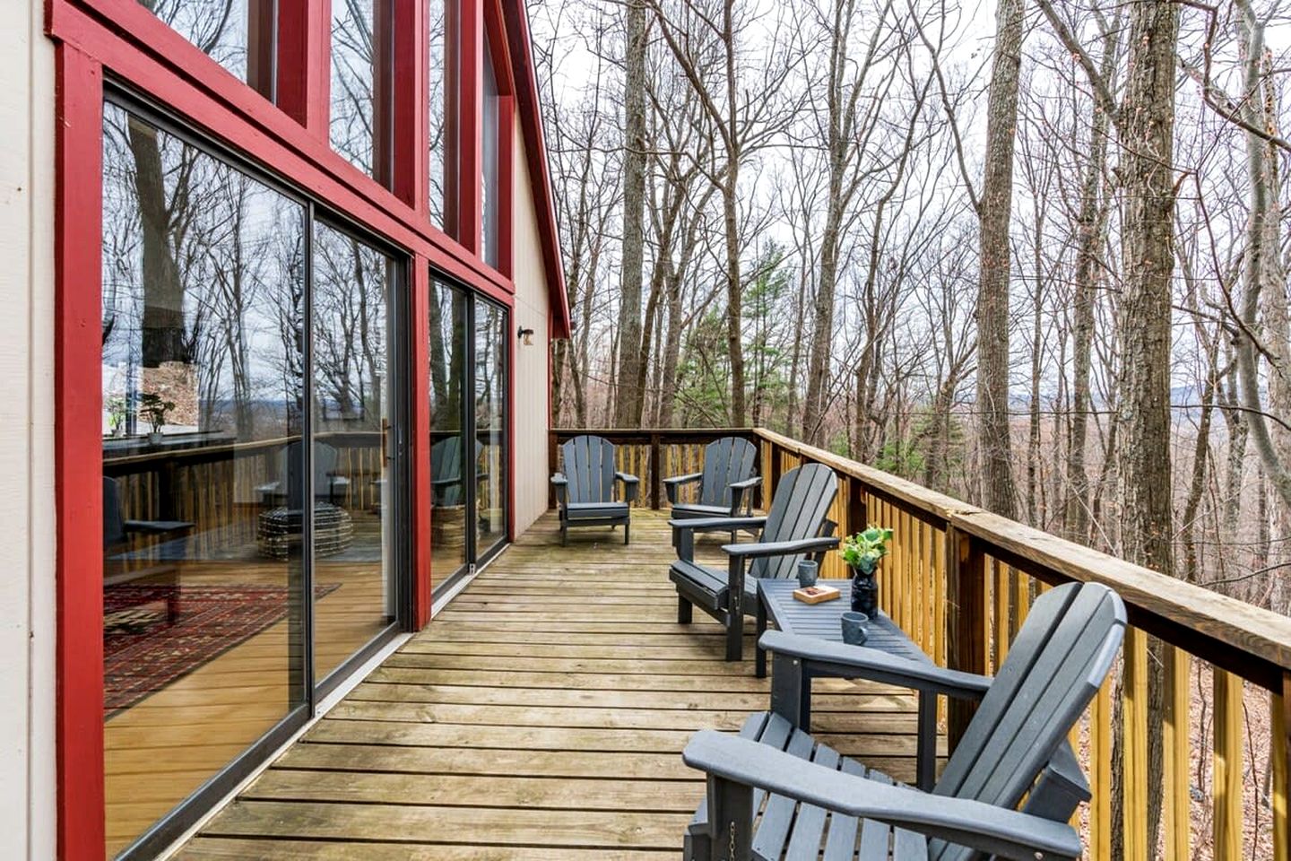 Mountainside Chalet-Cabin with Hot Tub, Large Deck, Fire Pit and Grill - Everything You Need for Your Gerrardstown, WV Getaway